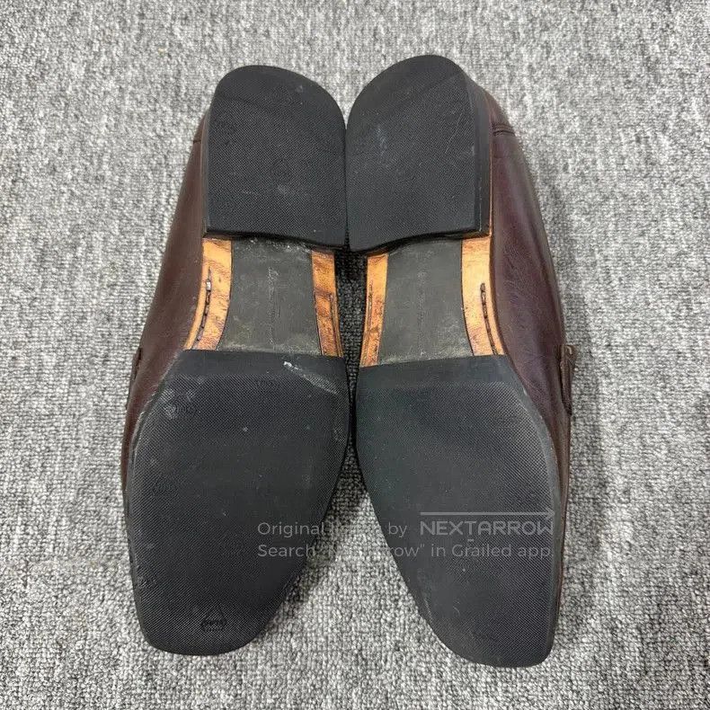 Vintage Ferragamo Leather Lock Loafers. Size US 9 / EU 42 - 4 Thumbnail
