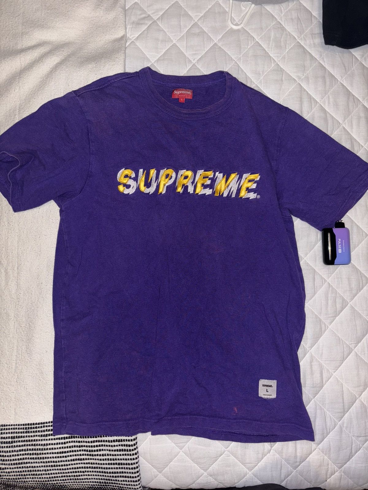 Supreme Supreme T Shirt Size US L / EU 52-54 / 3 - 1 Thumbnail