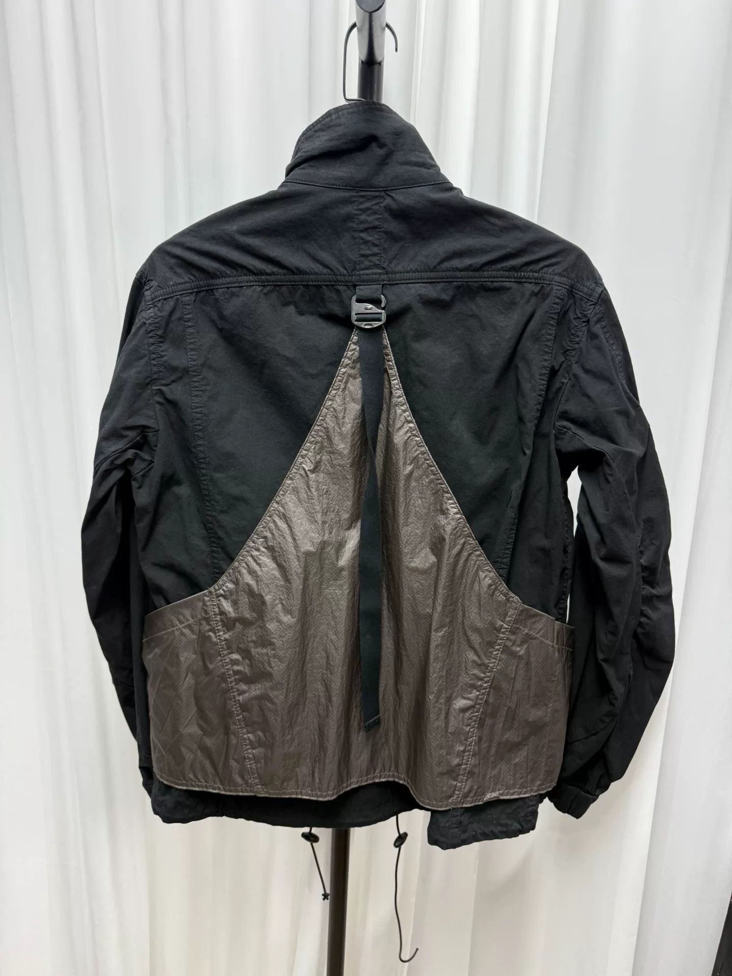 Comme des Garcons avant-garde four-pocket nylon vest jacket Size US M / EU 48-50 / 2 - 1 Thumbnail