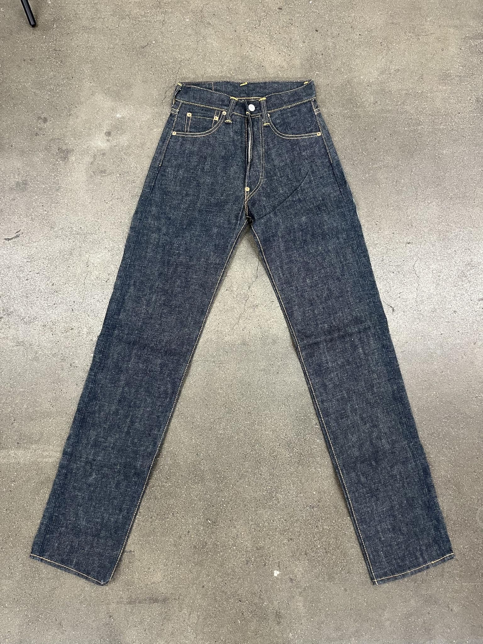 image of Evisu Lot 2001 Straight Fit Selvedge Denim in Navy, Men's (Size 26)