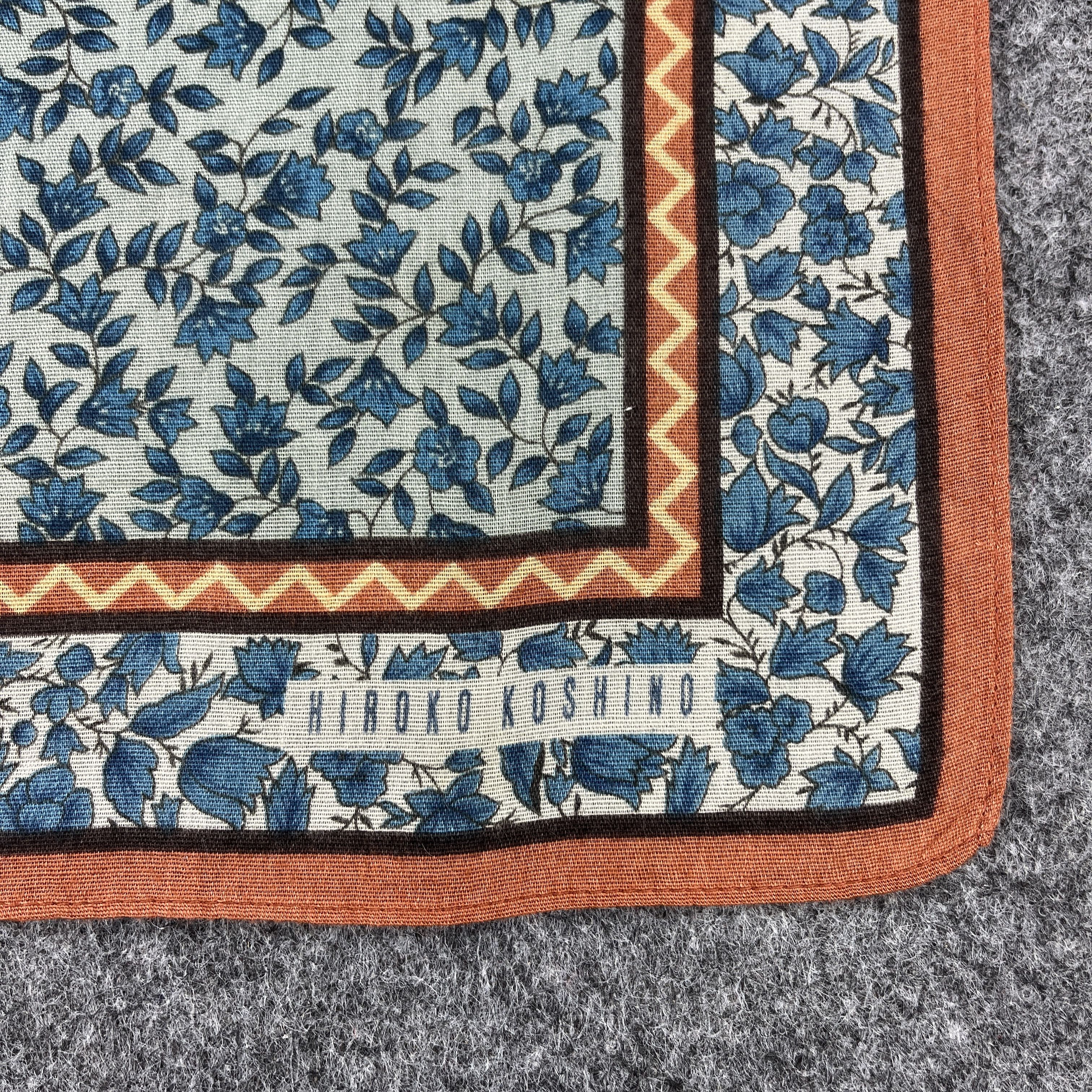Vintage Hiroko Koshino Handkerchief / Bandana / Neckerchief B505 Size ONE SIZE - 3 Thumbnail