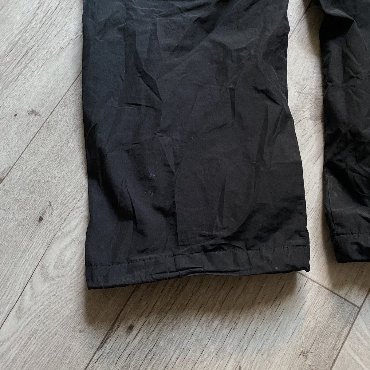 Nike × Vintage NIKE Y2K DRILL SWOOSH TRACK NYLON PANTS Size US 36 / EU 52 - 12 Thumbnail