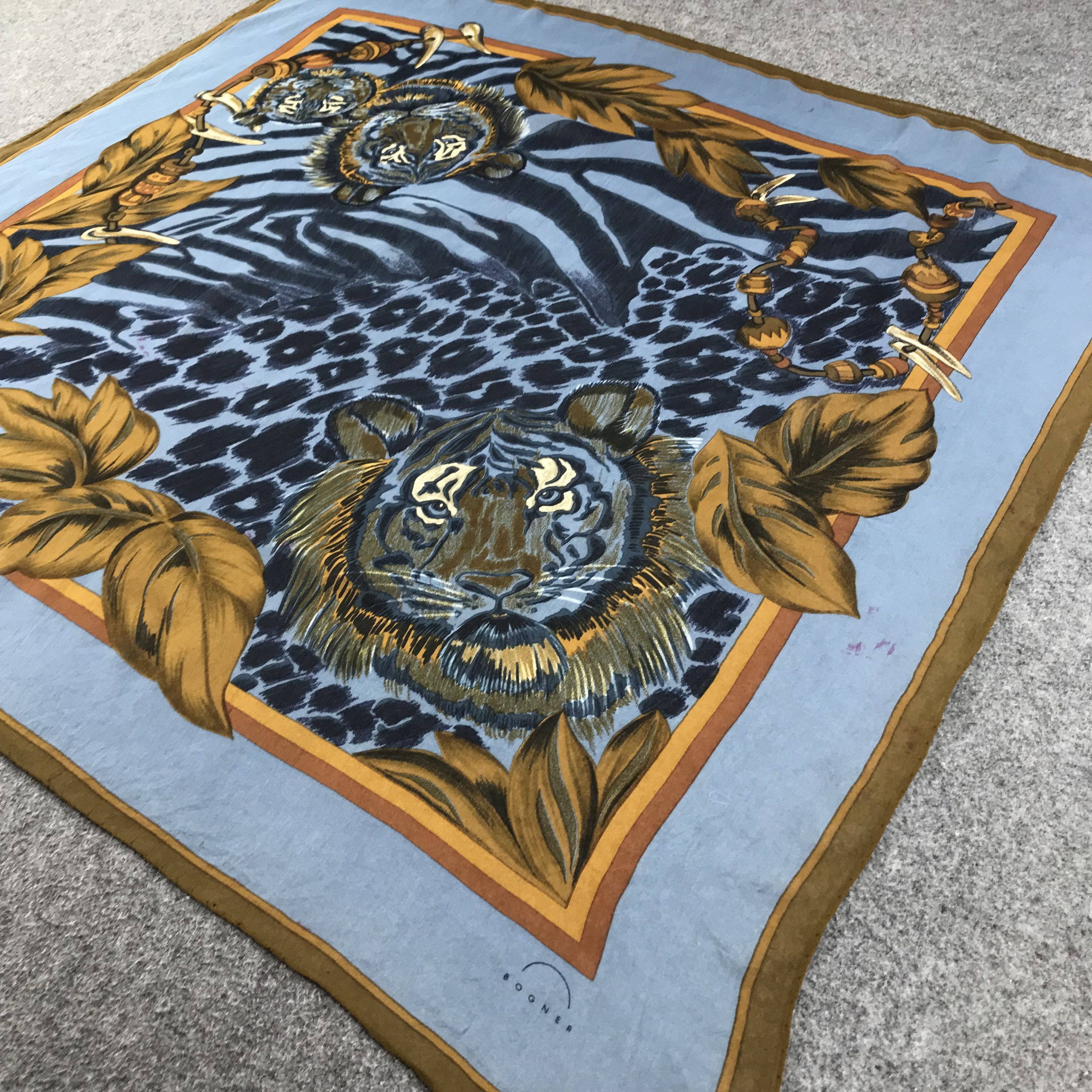 Bogner Bogner Tiger Silk Scarf M121 Size ONE SIZE - 4 Thumbnail