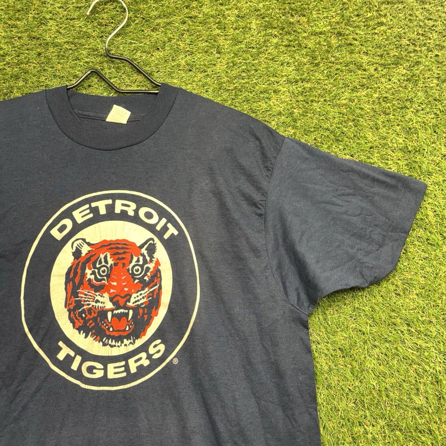 MLB VINTAGE Majestic Detroit Tigers MLB Shirt Mens XL Short Sleeve Crew Neck Blue Graphic Tee Size US XL / EU 56 / 4 - 3 Thumbnail