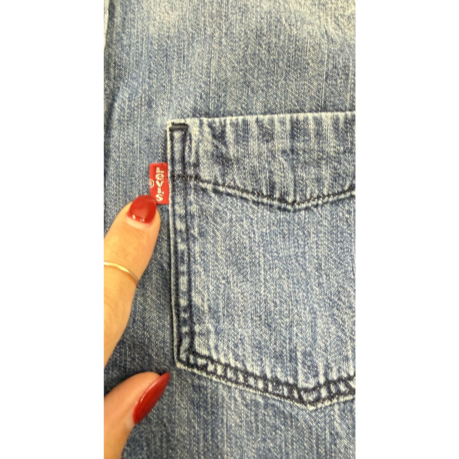 Levi's Levi's Denim Shirt Western Casual Button Up Long Sleeve Womens Small Blue Size S / US 4 / IT 40 - 5 Thumbnail