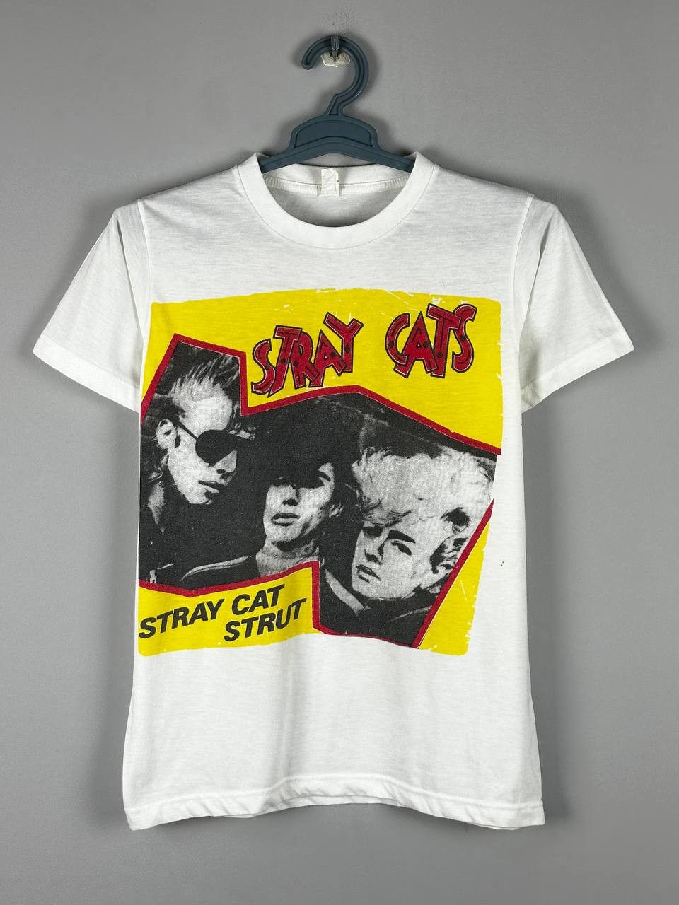 Band Tees Vintage 90s STRAY CATS Rockabilly Punk Band Tee Size US M / EU 48-50 / 2 - 1 Thumbnail