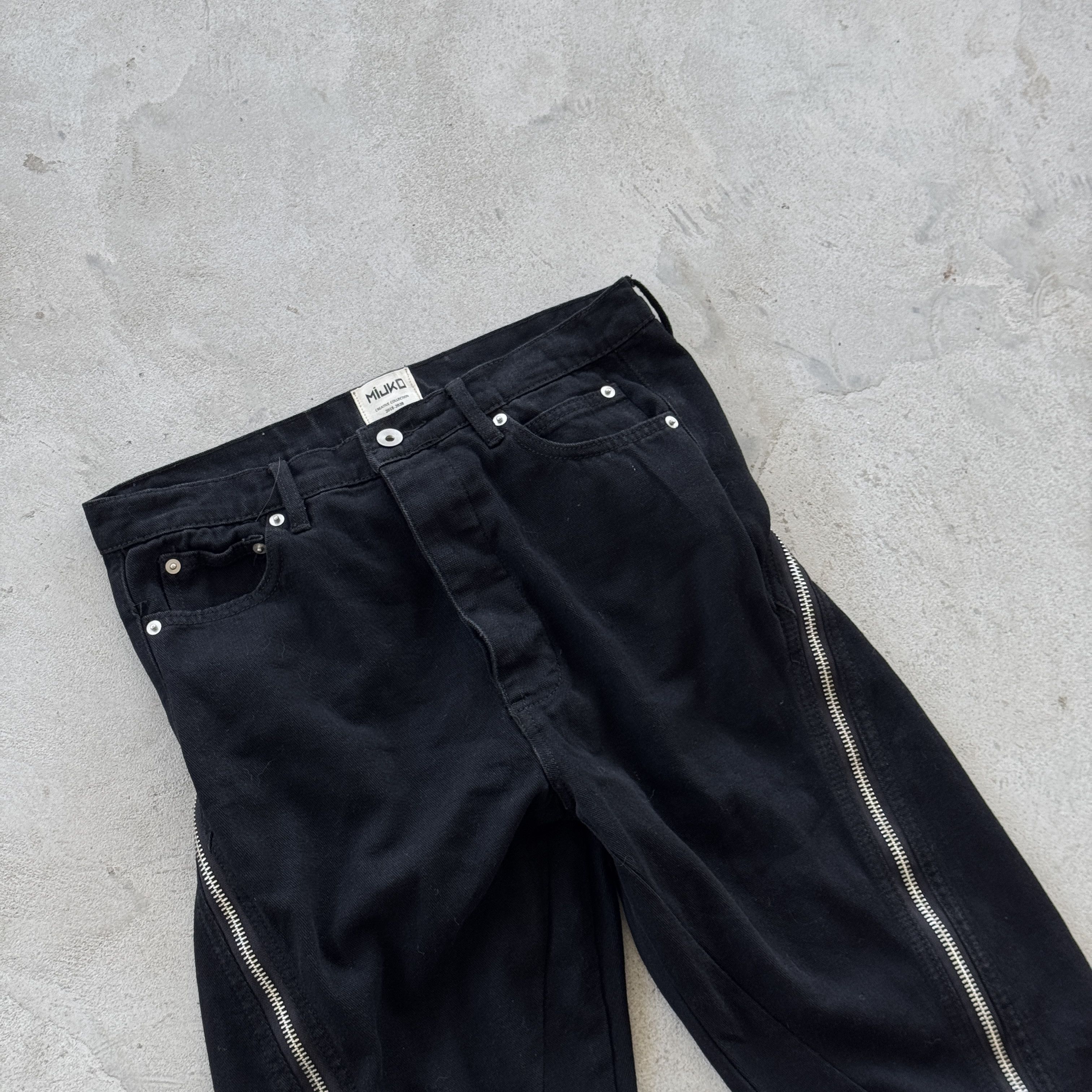 Vintage Miuko Creative Collection Black Side Zip Flare Denim Jeans Size US 33 - 3 Thumbnail