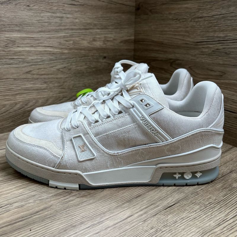 Louis Vuitton Louis Vuitton Classic Logo Trainer Sneakers for Men -2508 Size US 11 / EU 44 - 1 Thumbnail