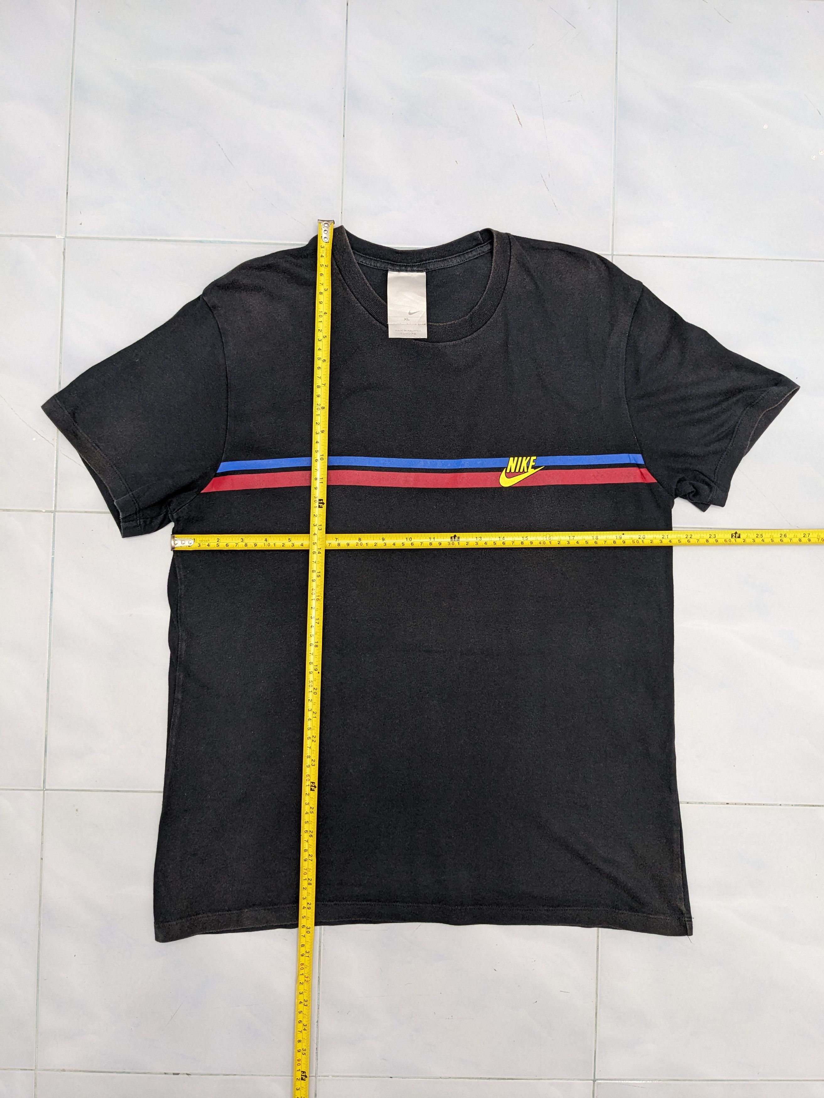 Nike VINTAGE 90s Y2K NIKE TSHIRT Size US XL / EU 56 / 4 - 5 Thumbnail