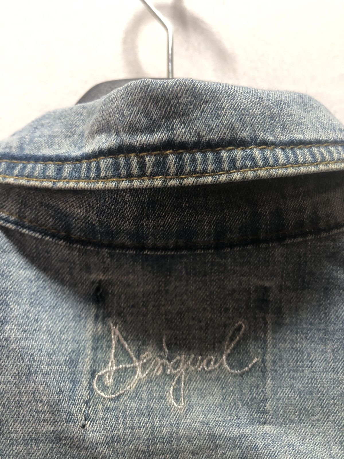 Desigual DESIGUAL Denim Jacket Soft Distressed Patch Size XS / US 0-2 / IT 36-38 - 7 Thumbnail