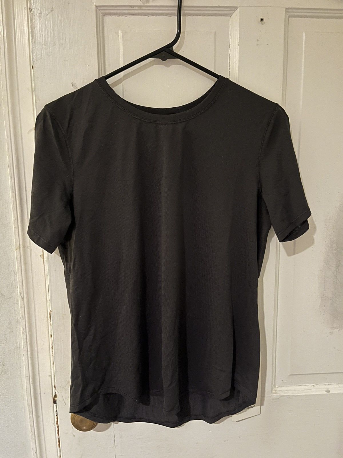 Lululemon Lululemon Women’s Black Short Sleeve Tee - size 6 Size M / US 6-8 / IT 42-44 - 3 Thumbnail