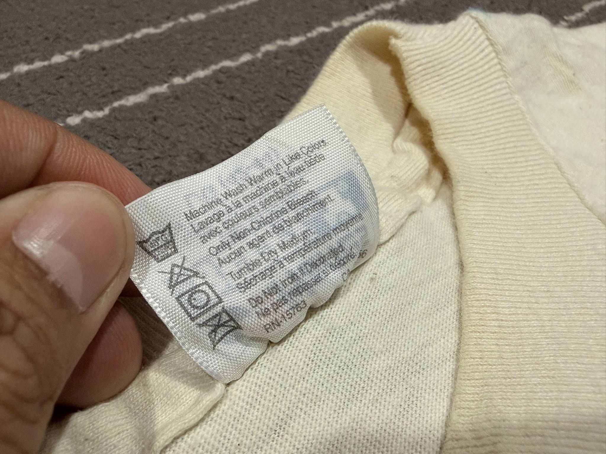 Vintage Vintage The Flying Horses HANES TEE M 1612 Size US M / EU 48-50 / 2 - 9 Thumbnail