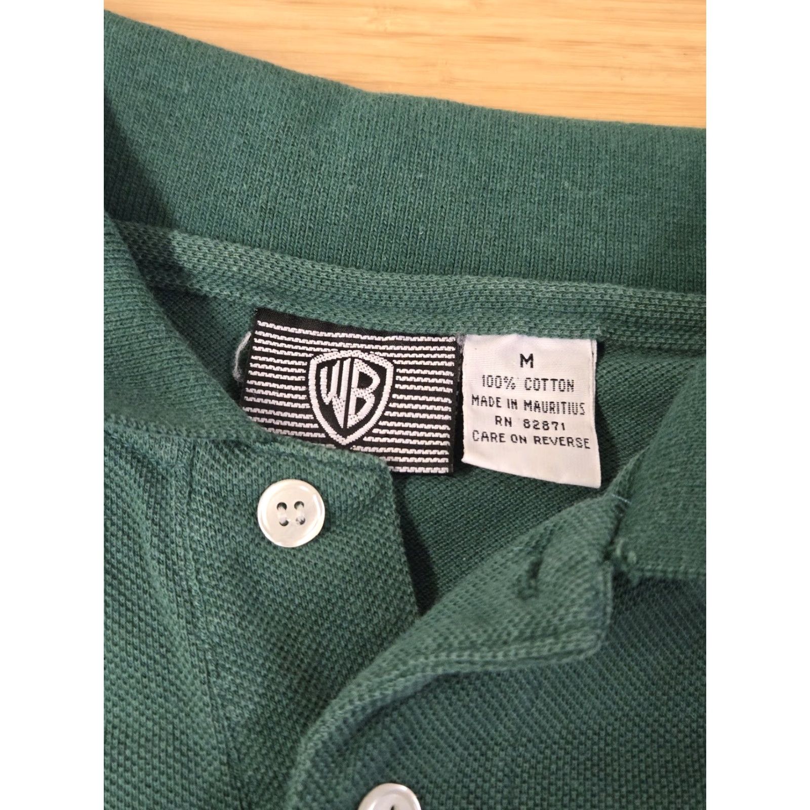 Vintage VINTAGE Warner Bros Polo Shirt Mens M Green Bugs Bunny Las Vegas Embroidered 90s Size US M / EU 48-50 / 2 - 3 Thumbnail