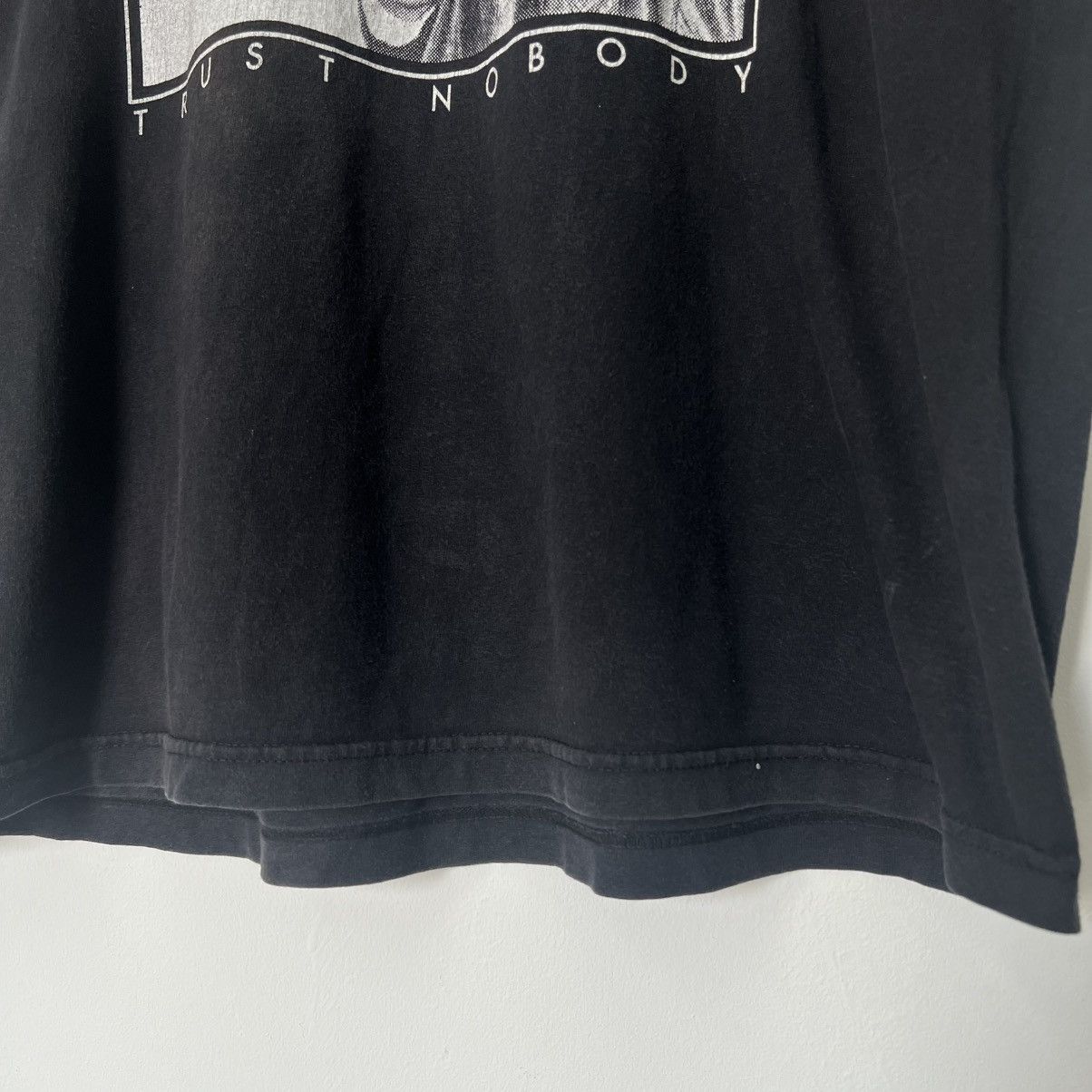 Rap Tees × Vintage Vintage Trust Nobody Tupac X Baggie Tahirt Size US XL / EU 56 / 4 - 4 Thumbnail