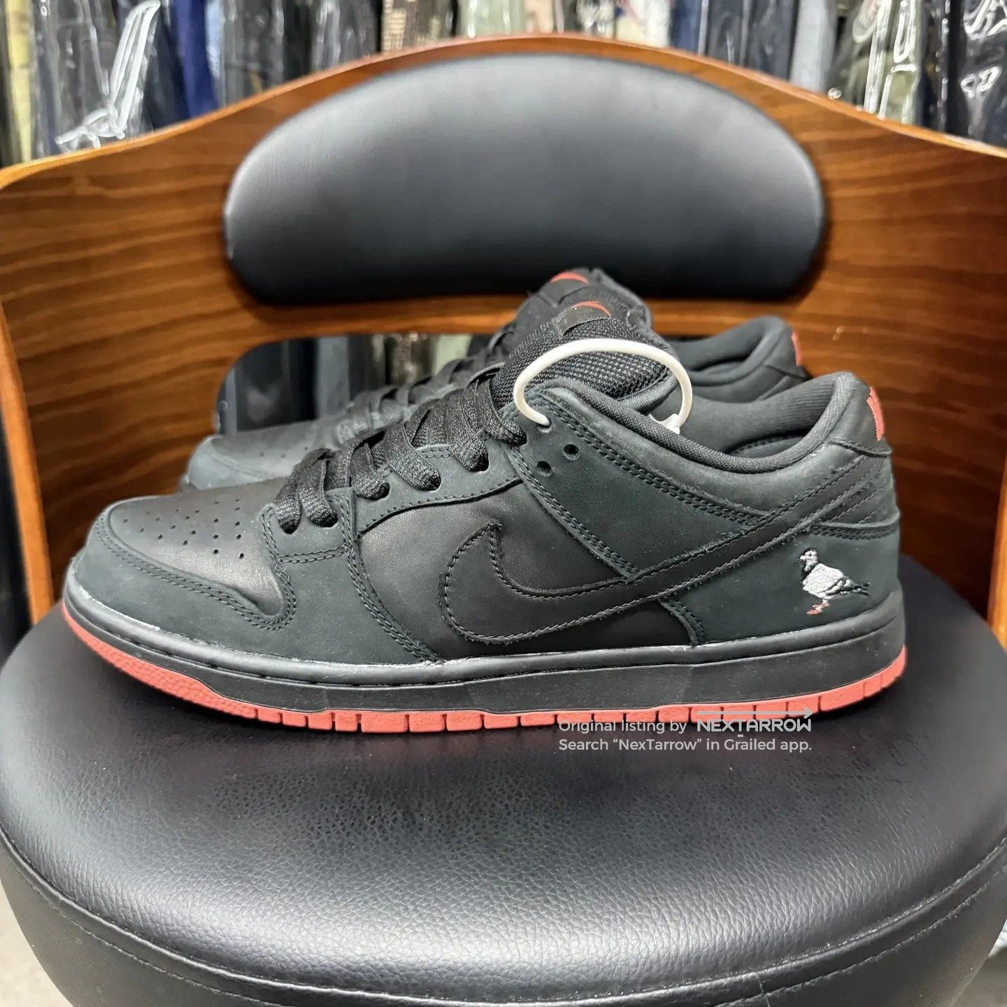 Nike Nike SB Dunk Low Black Pigeon Black-Red 42.5 DS Size US 9.5 / EU 42-43 - 6 Thumbnail