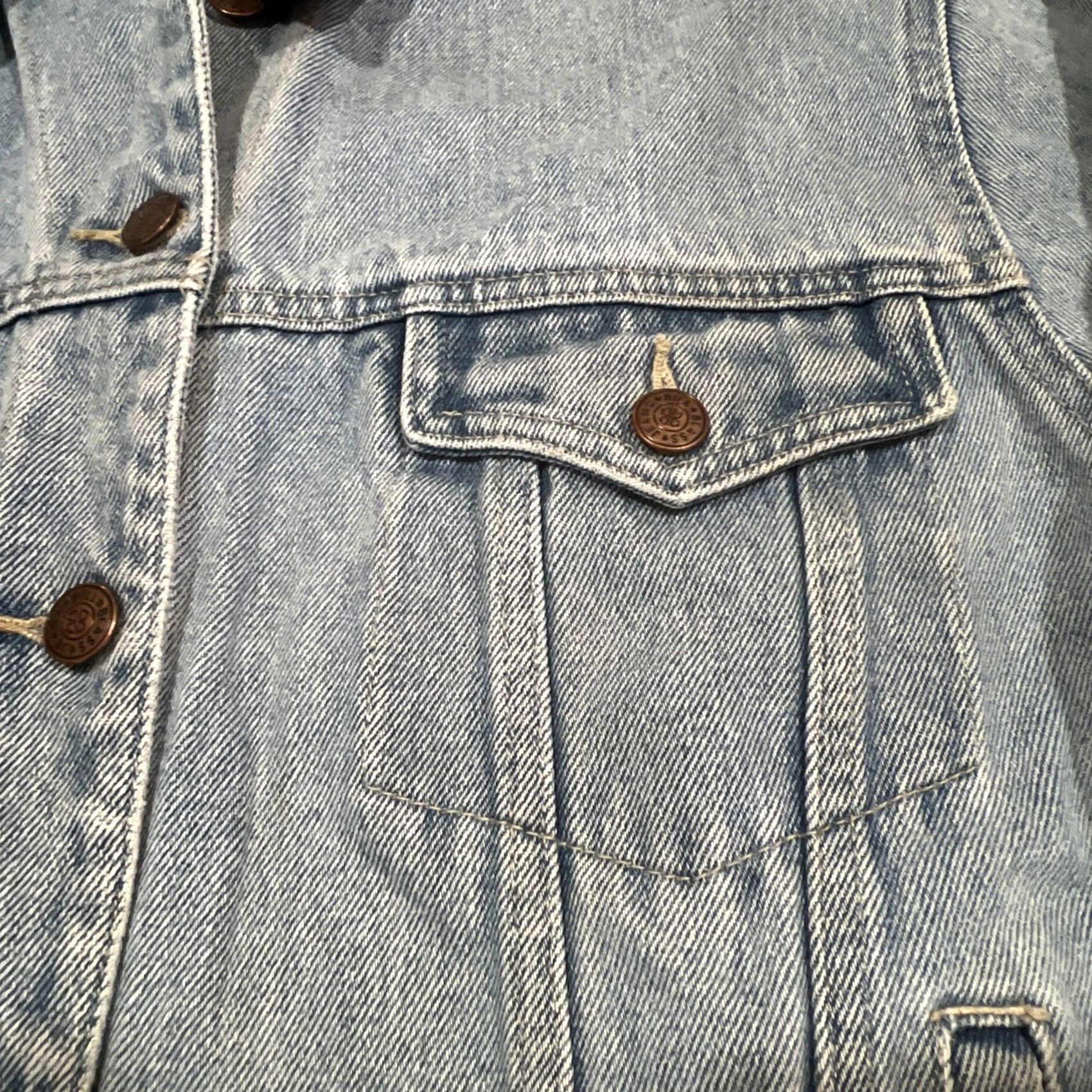 Bill Blass VINTAGE Bill Blass Denim Jacket Women’s PM Button pocket Collared Short Sleeve Motorcycle Jacket Bills Blass Blue Jean Size 32" / US 10 / IT 46 - 3 Thumbnail