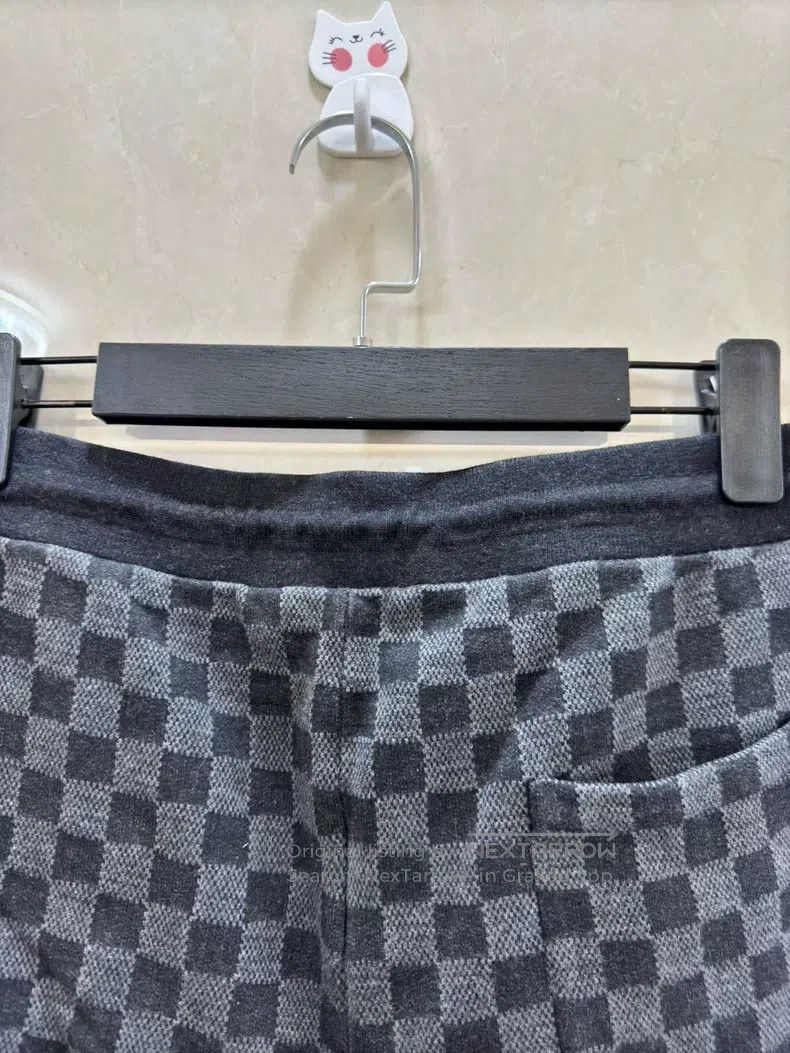 Other Louis Vuitton size l Checkerboard shorts Size US 28 / EU 44 - 4 Thumbnail