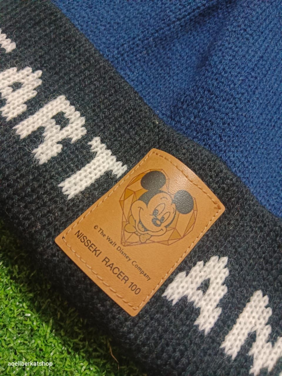 Vintage VTG Y2K Disney Mickey mouse Beanie Size ONE SIZE - 3 Thumbnail