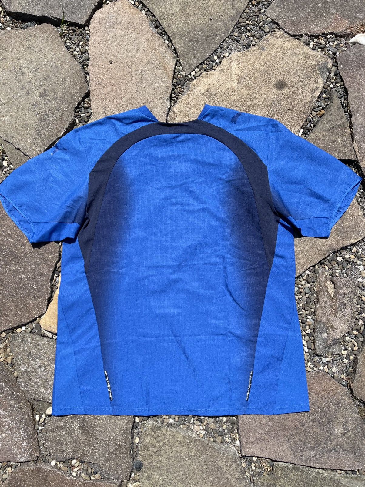Neil Barrett × Puma 2006 Puma Italy Vintage soccer jersey trikot light Italia Size US XL / EU 56 / 4 - 11 Thumbnail