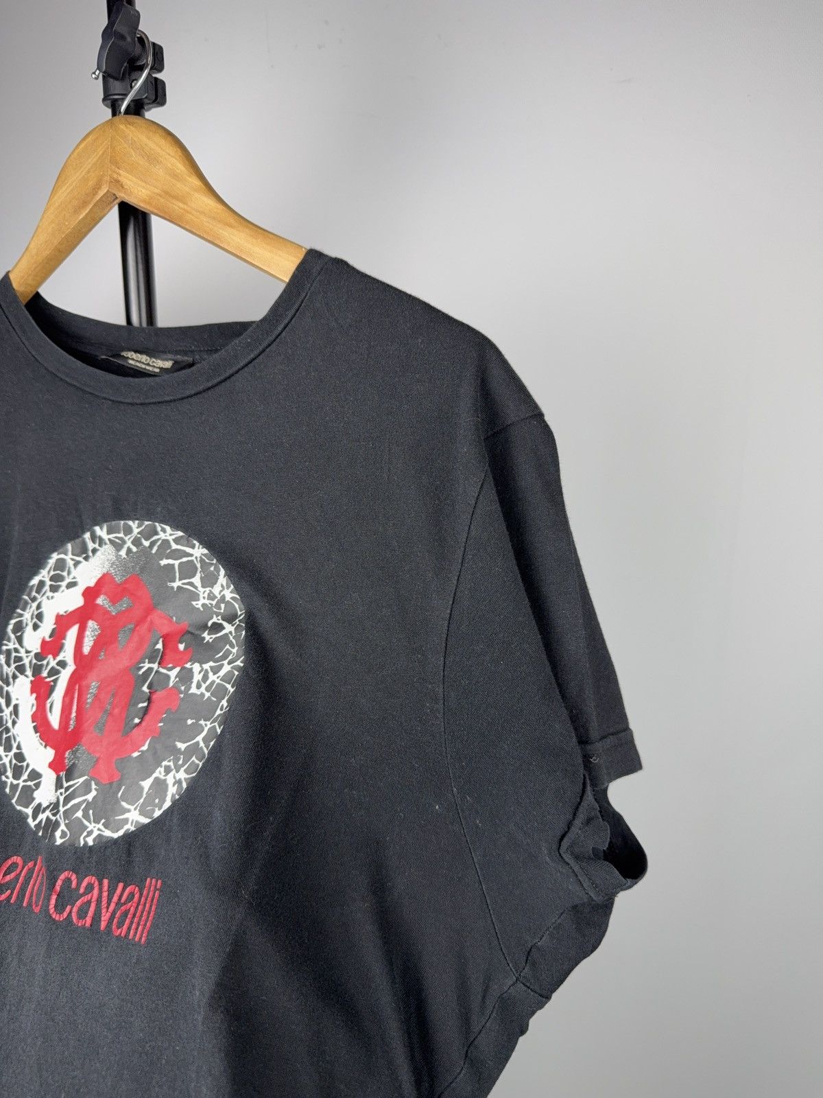Roberto Cavalli Roberto Cavalli Beachwear Logo Graphic T-Shirt Black Size L Size US L / EU 52-54 / 3 - 13 Thumbnail