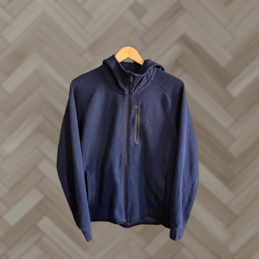Uniqlo Uniqlo Mens Blue Full Zip Hooded Jacket Medium Jacket Hooded Blue Uniqlo Mens Blue Full Zip Hooded Jacket M Mens Jacket Blue Full Zip Hooded Uniqlo Size US M / EU 48-50 / 2 - 1 Thumbnail