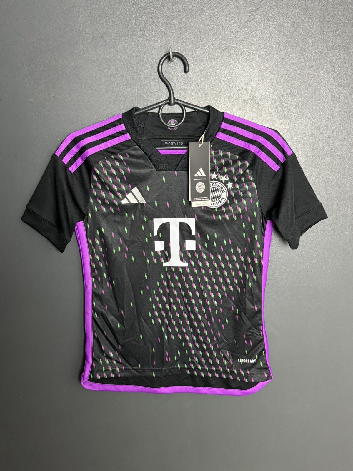 Adidas KIDS Bayern Munchen 23/24 Away Musiala Football Jersey Size US XS / EU 42 / 0 - 2 Thumbnail