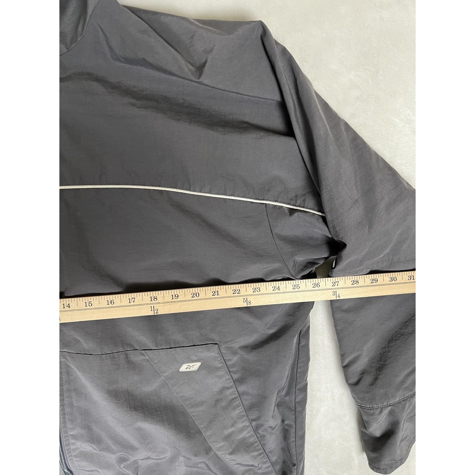 Reebok Vintage Reebok Jacket Mens XL Gray Hooded Windbreaker Full Z Size US XL / EU 56 / 4 - 4 Thumbnail