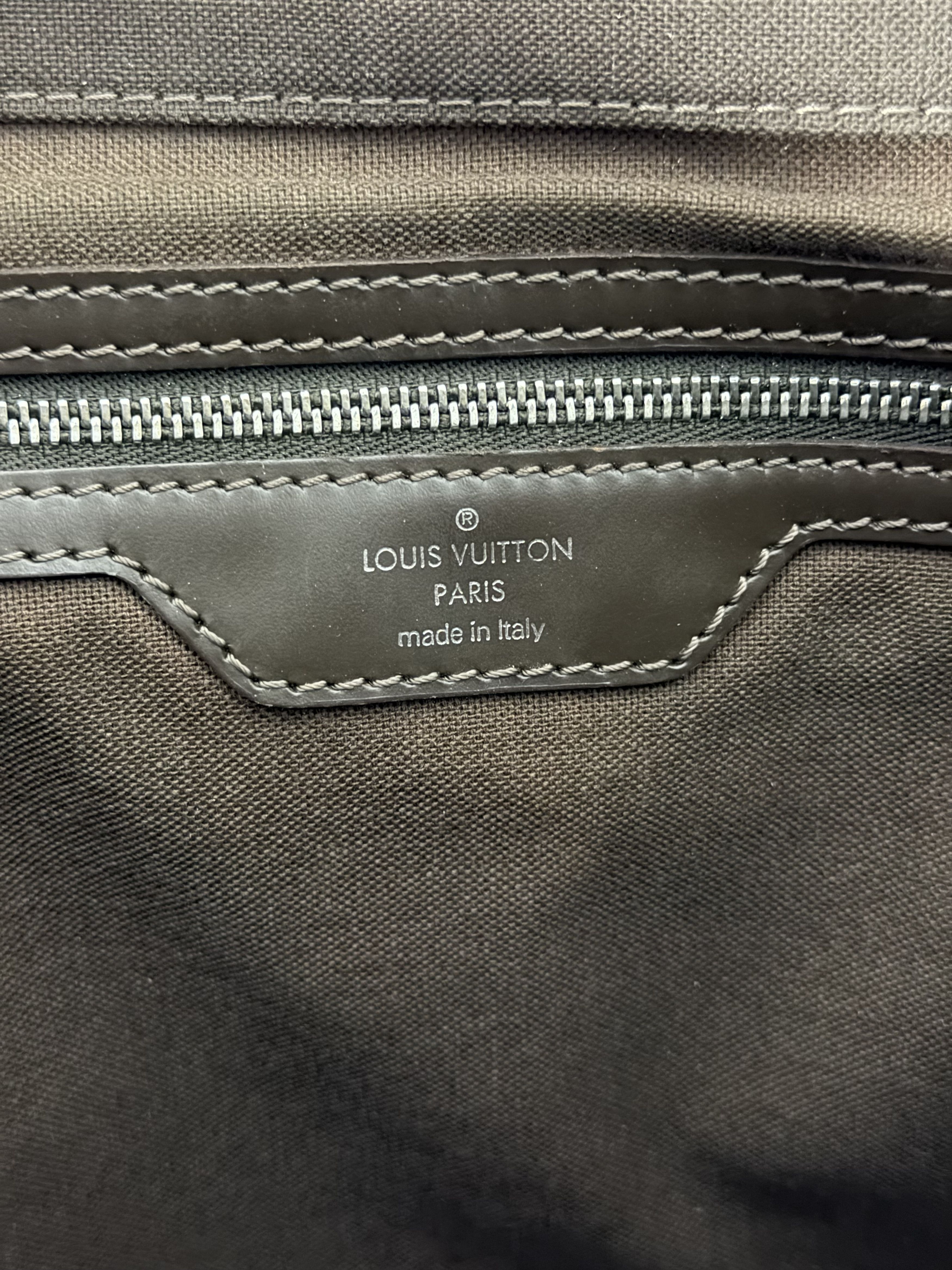 Louis Vuitton LOUIS VUITTON Brown Taiga Leather Viktor Messenger Bag Size ONE SIZE - 7 Thumbnail