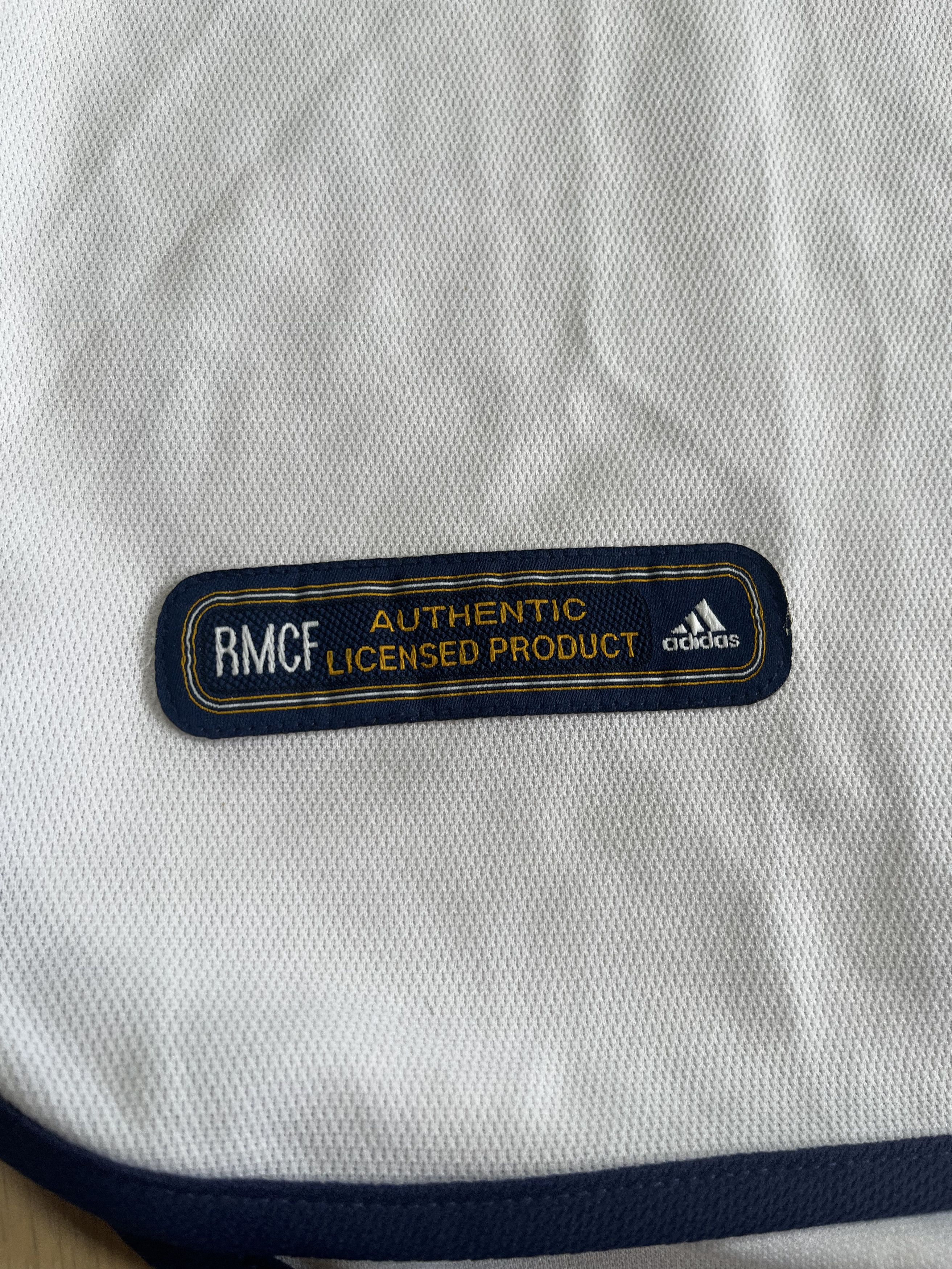 Adidas Real Madrid Authentic Home Jersey 2000/01 Size US S / EU 44-46 / 1 - 7 Thumbnail