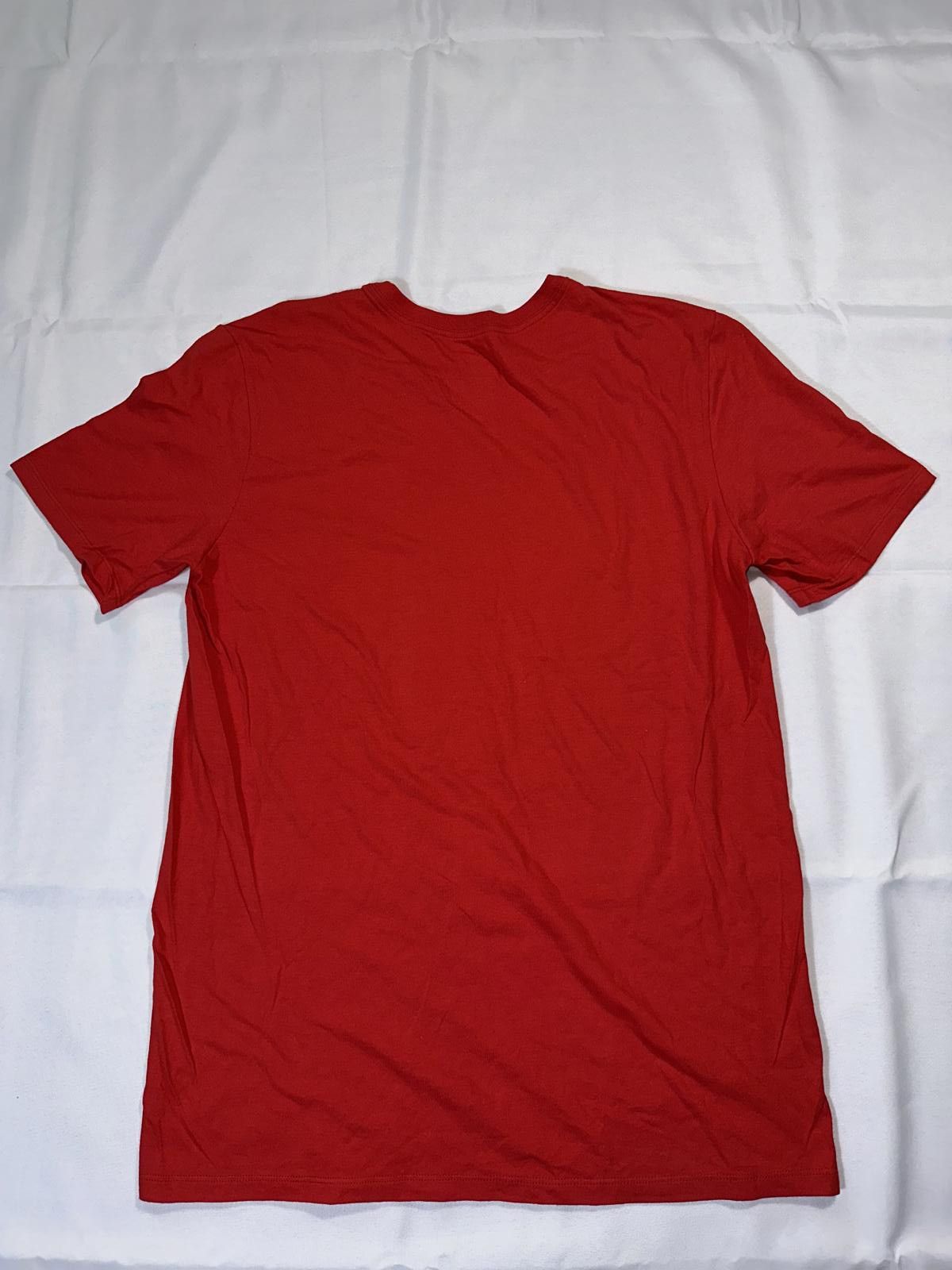 Nike Nike Men’s Dri-Fit Cotton Red T-Shirt Size US M / EU 48-50 / 2 - 3 Thumbnail