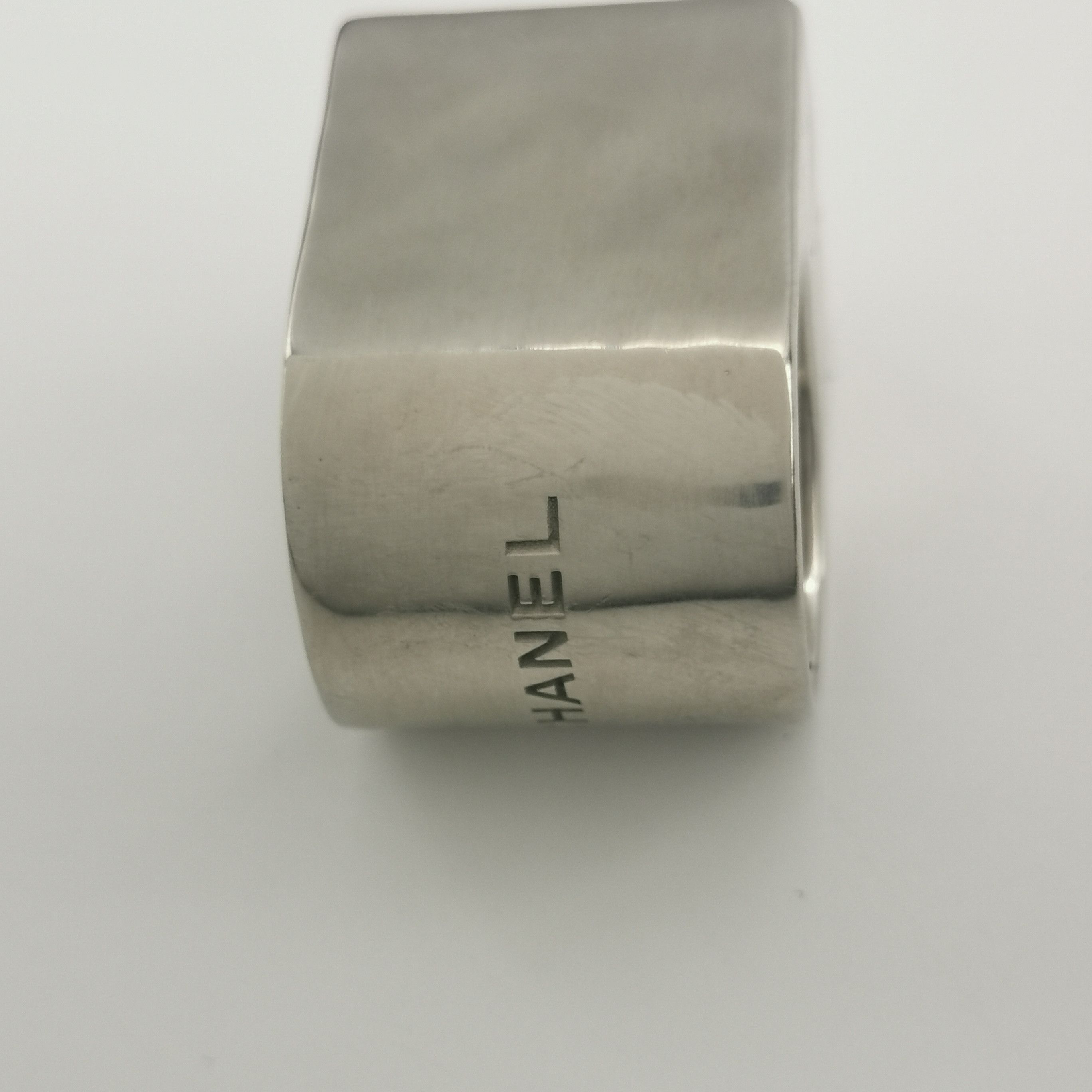 Chanel Chanel (15S) Imitation Pearl Ring Size 16 -z2505 Size ONE SIZE - 7 Thumbnail