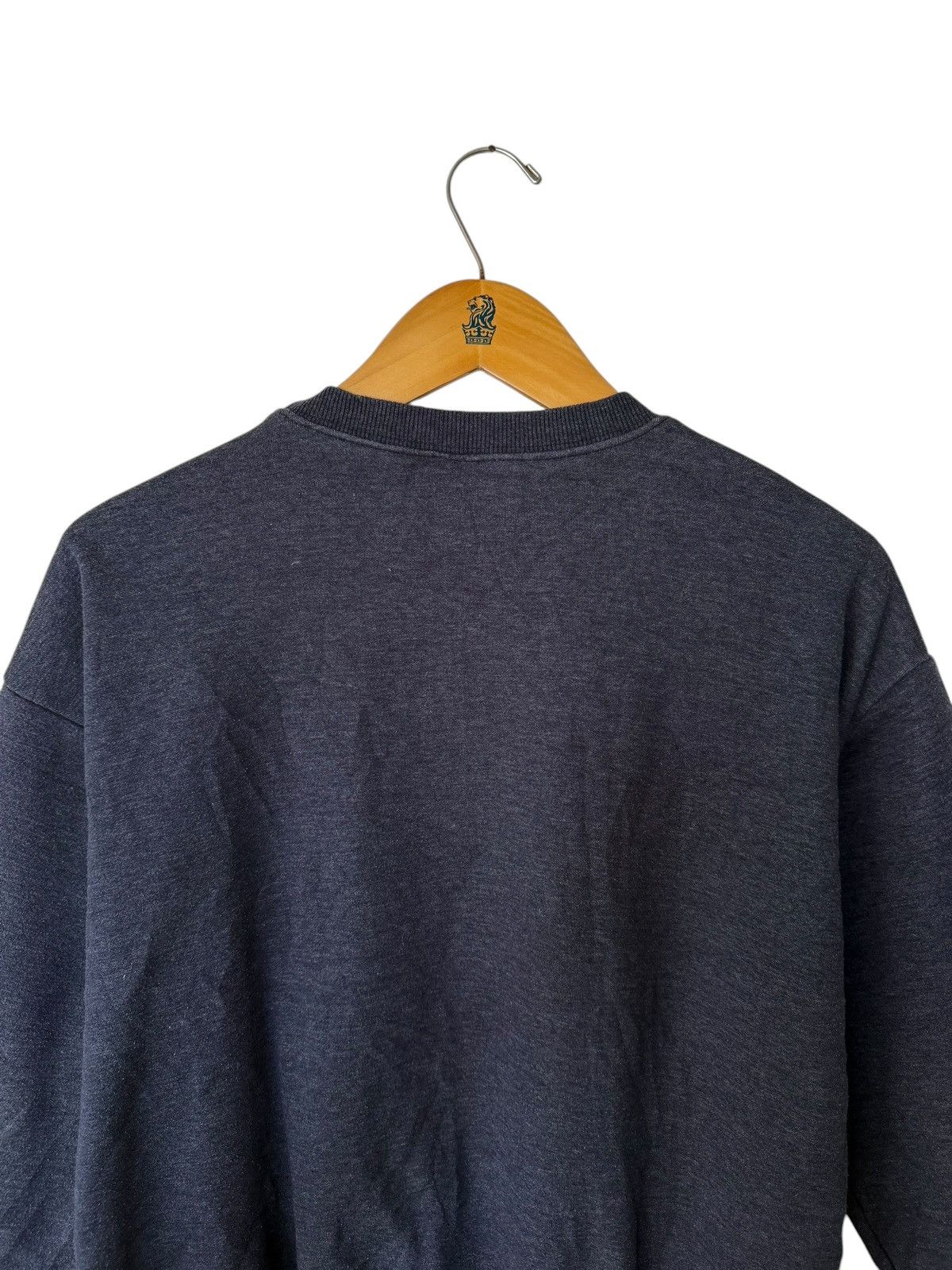 Disney Vintage Disney P.age 92 Crewneck Big Logo Sweatshirt Size US L / EU 52-54 / 3 - 8 Thumbnail