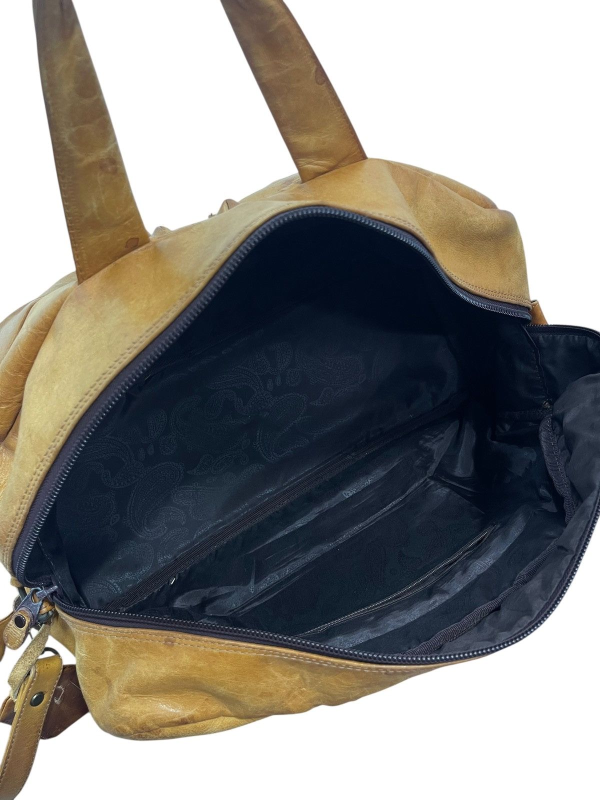 Genuine Leather Full Leather Beauty Patina Vtg TR Travel Duffle Bag 7🟩 Size ONE SIZE - 18 Thumbnail