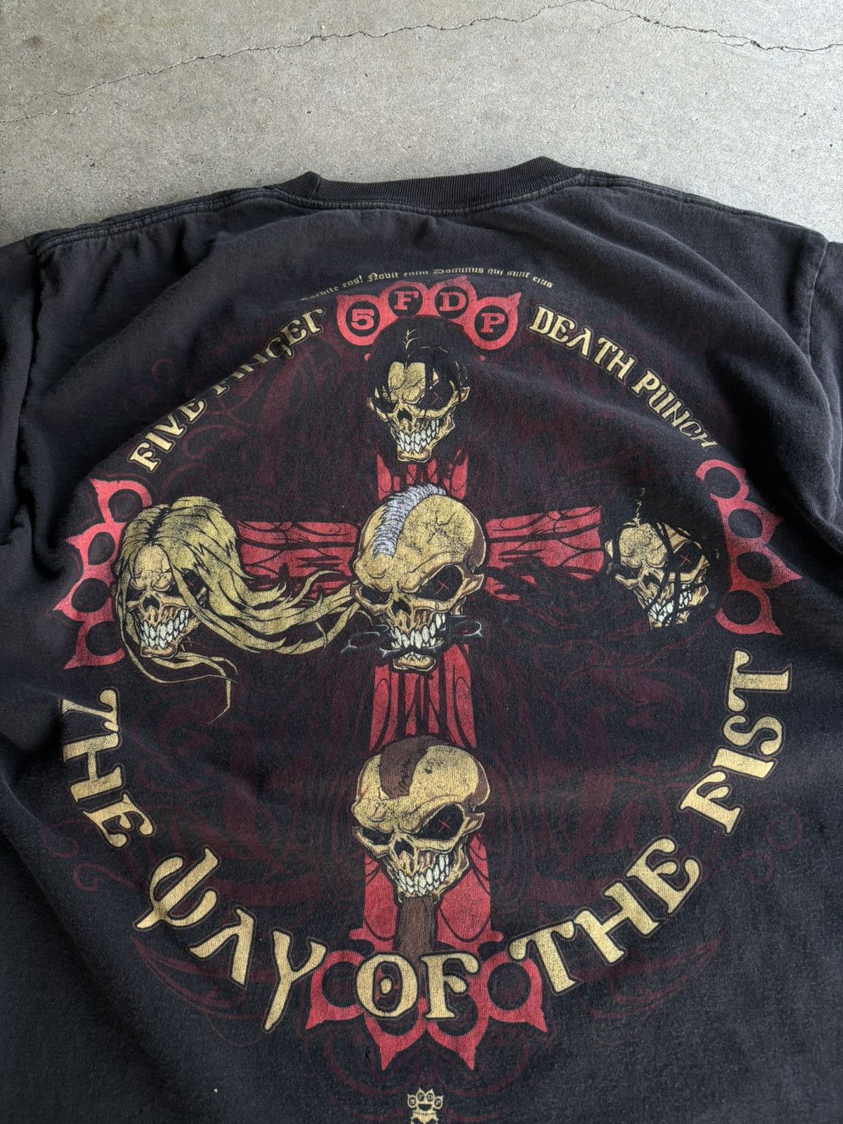 Band Tees Crazy Faded Five Finger Deathmatch Boxy Black Rock Shirt Size US L / EU 52-54 / 3 - 5 Thumbnail