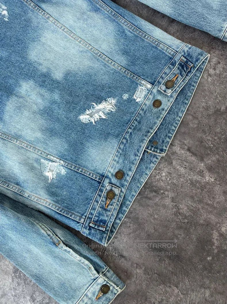 Saint Laurent Paris Saint Laurent Paris Slogan splashed worn-out big destroyed Size US S / EU 44-46 / 1 - 3 Thumbnail