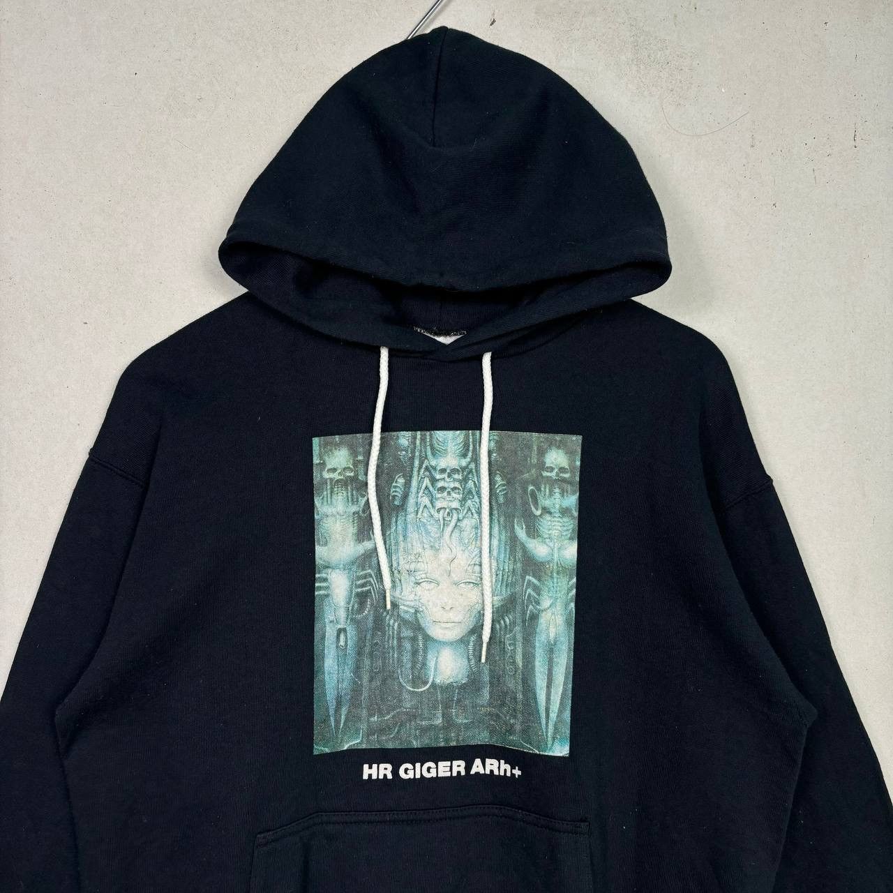 Vintage Vintage 90s HR Giger ARh+ Hoodie M Alien Art Graphic Size US M / EU 48-50 / 2 - 3 Thumbnail