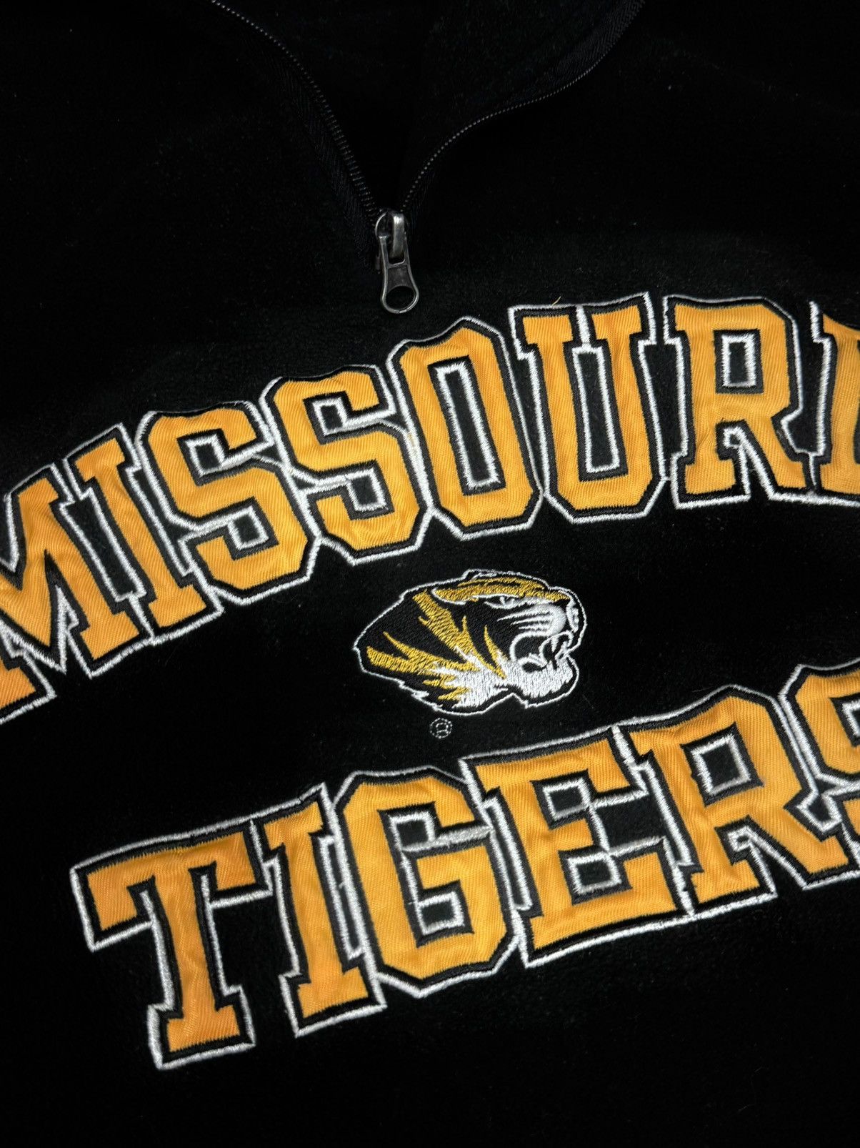 Vintage Vintage Missouri Tigers Piping Fleece Quarter Zip Jacket Size US XL / EU 56 / 4 - 2 Thumbnail