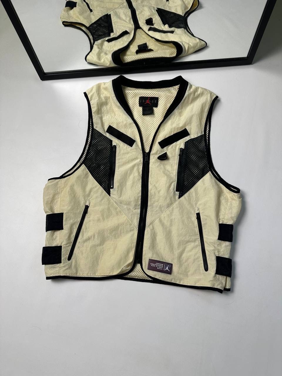 Jordan Brand × Travis Scott Jordan x Travis Scott Utility Vest