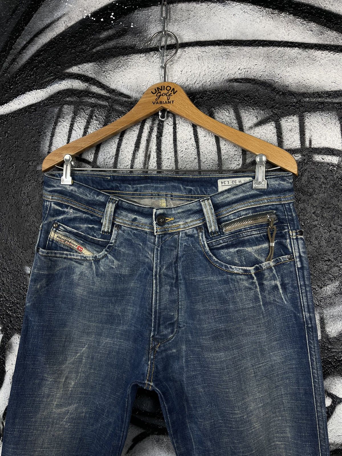 Diesel Diesel Paddon Italian Faded Blue Denim Jeans Men’s Size W32 Size US 32 / EU 48 - 4 Thumbnail