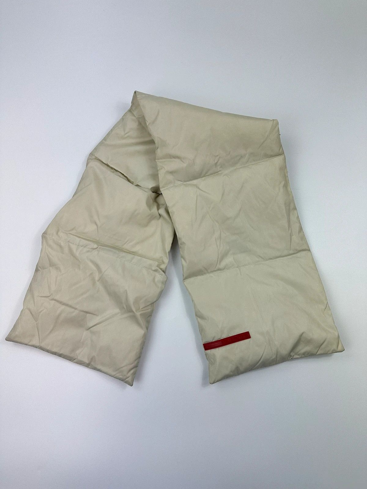 Prada Prada Sport FW1999 Puffer Down Beige Scarf Magnetic Closure Size ONE SIZE - 6 Thumbnail