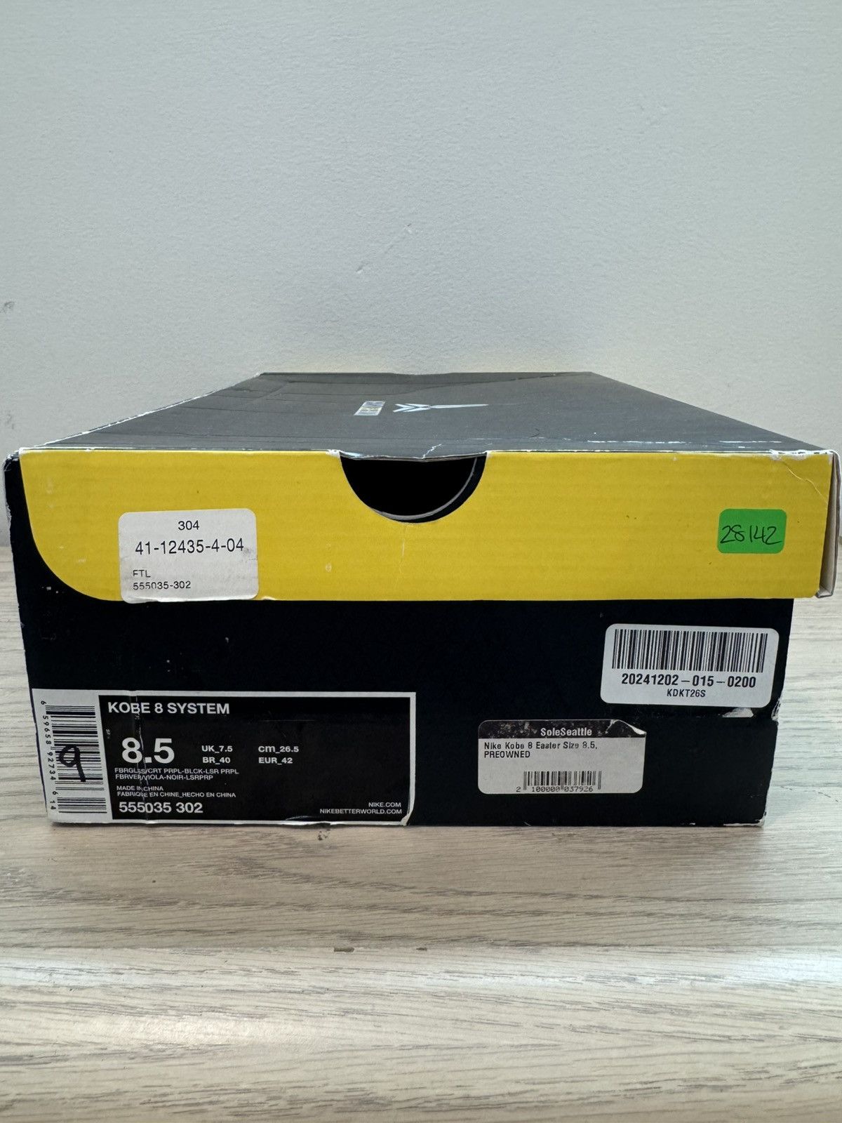 Nike Nike Kobe 8 Easter Size 8.5 Excellent Condition Size US 8.5 / EU 41-42 - 11 Thumbnail