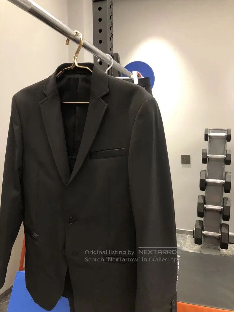 Versace Versace Black Suit Set 46. Size US S / EU 44-46 / 1 - 2 Thumbnail