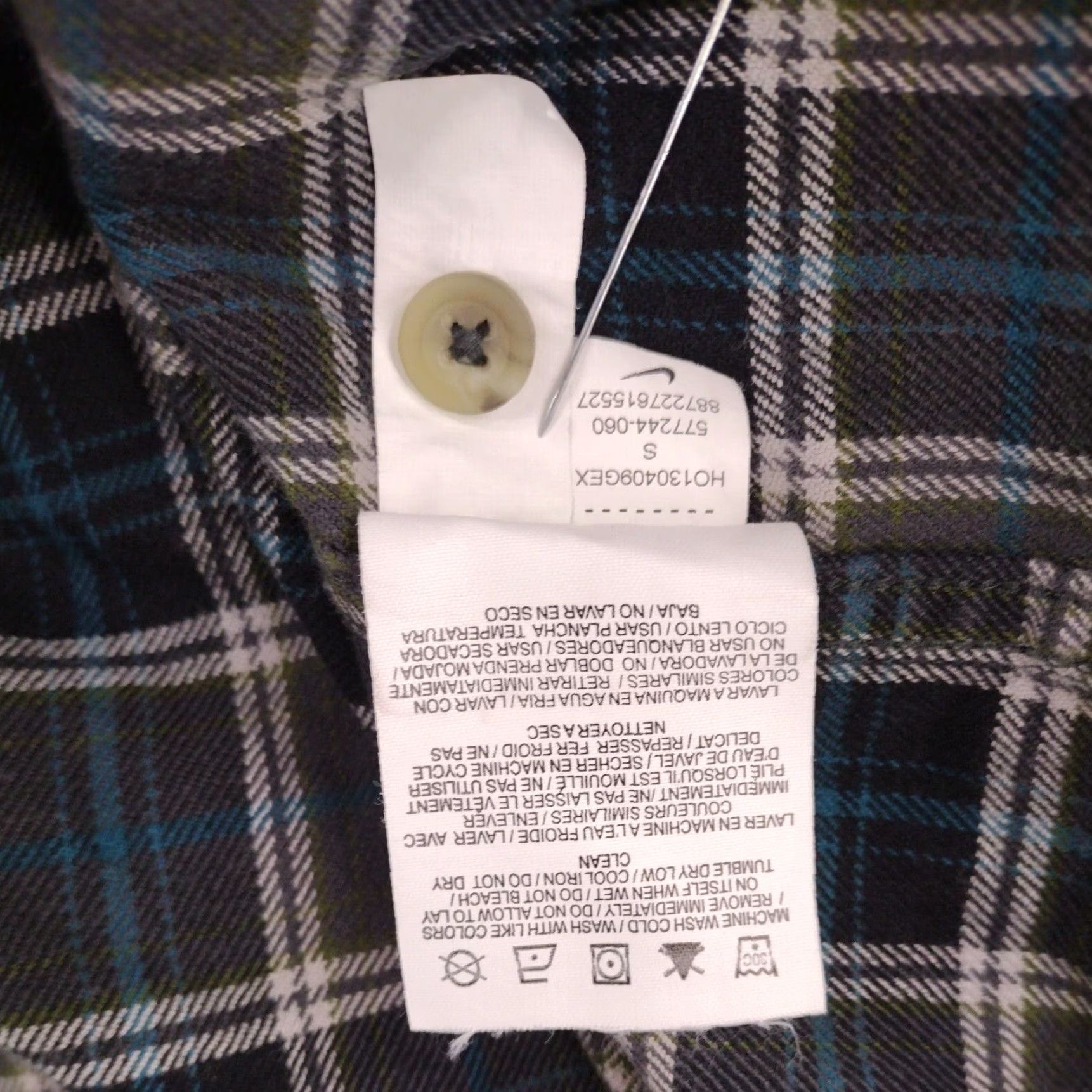 Nike Nike Shirt Mens Small Blue Plaid Flannel Button-Up Size US S / EU 44-46 / 1 - 6 Thumbnail