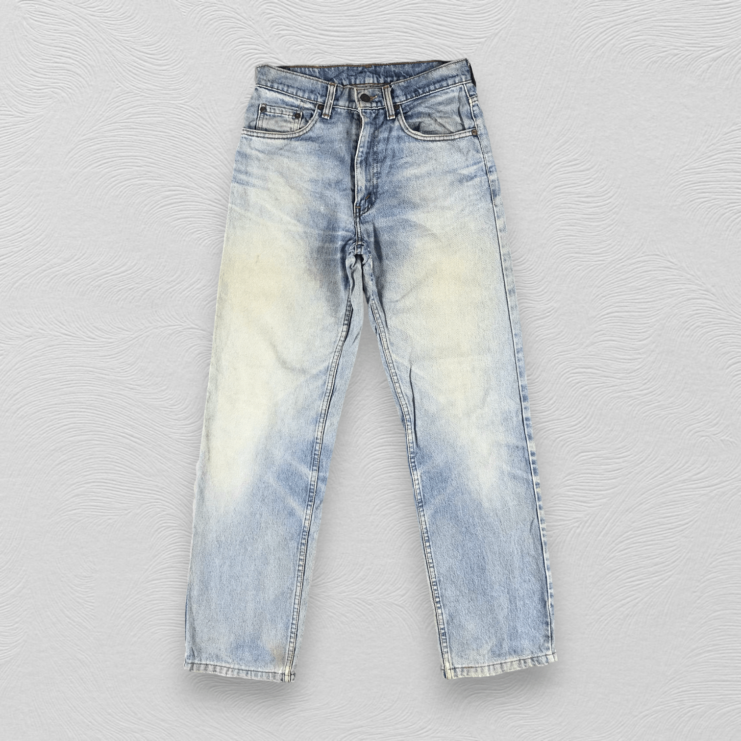 Levi's Vintage Levis Jeans Medium Wash Denim KJ1343 Size US 29 - 1 Thumbnail