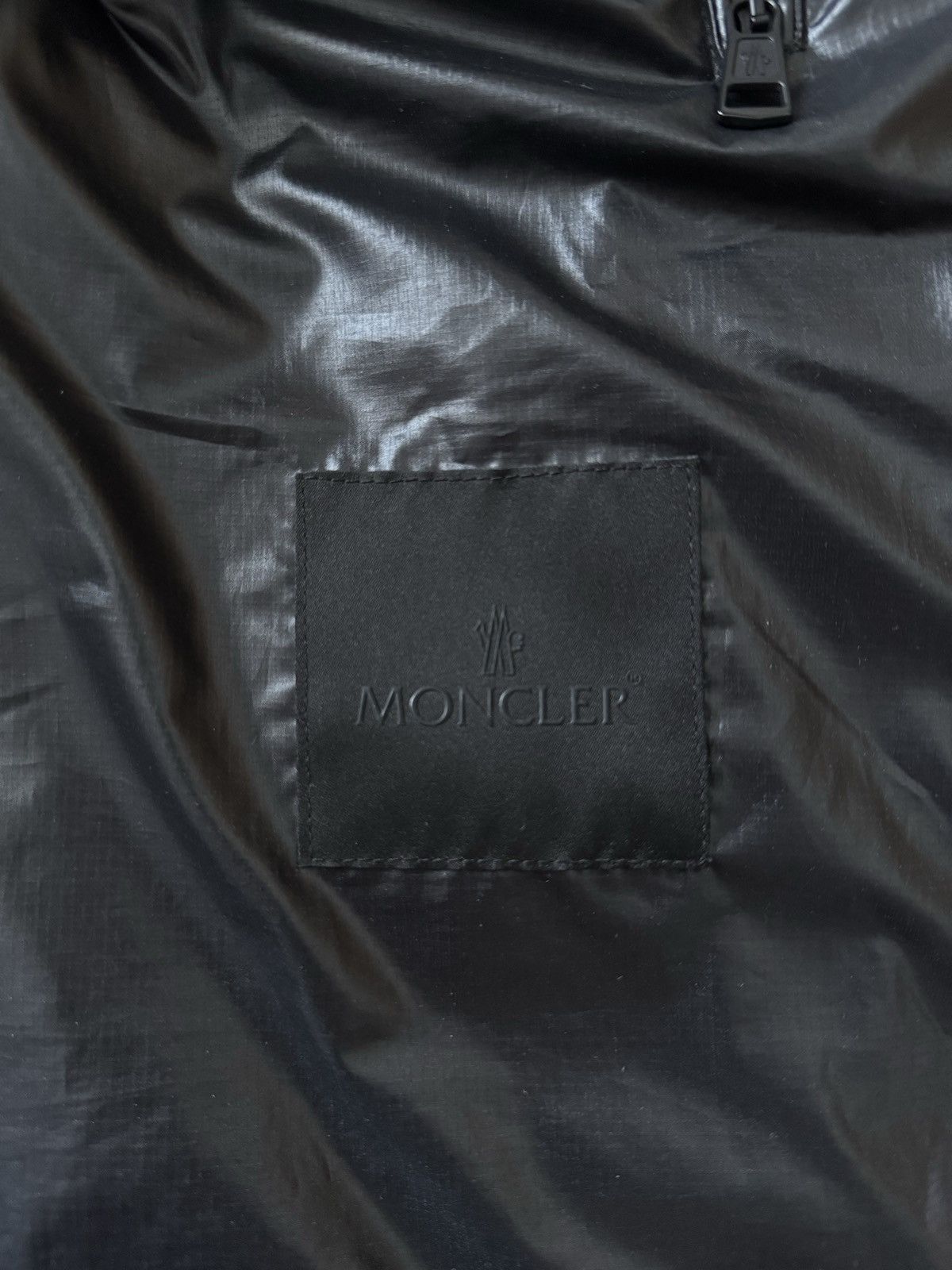 Moncler 🔥🔥 Moncler Atik Hooded Quilted Vest Size US XL / EU 56 / 4 - 11 Thumbnail