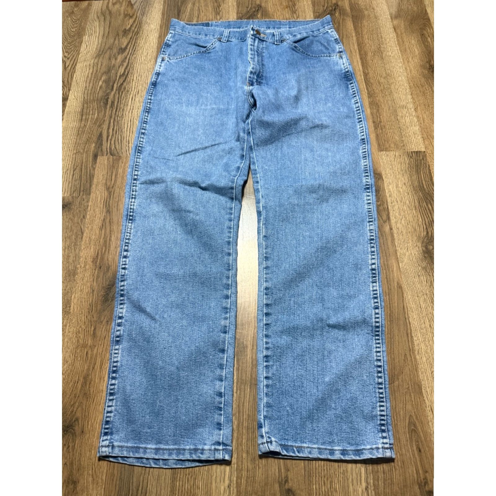 Wrangler Wrangler Jeans Men's Size 34x30 Blue Denim Straight Leg Regular Fit Size US 34 / EU 50 - 2 Thumbnail