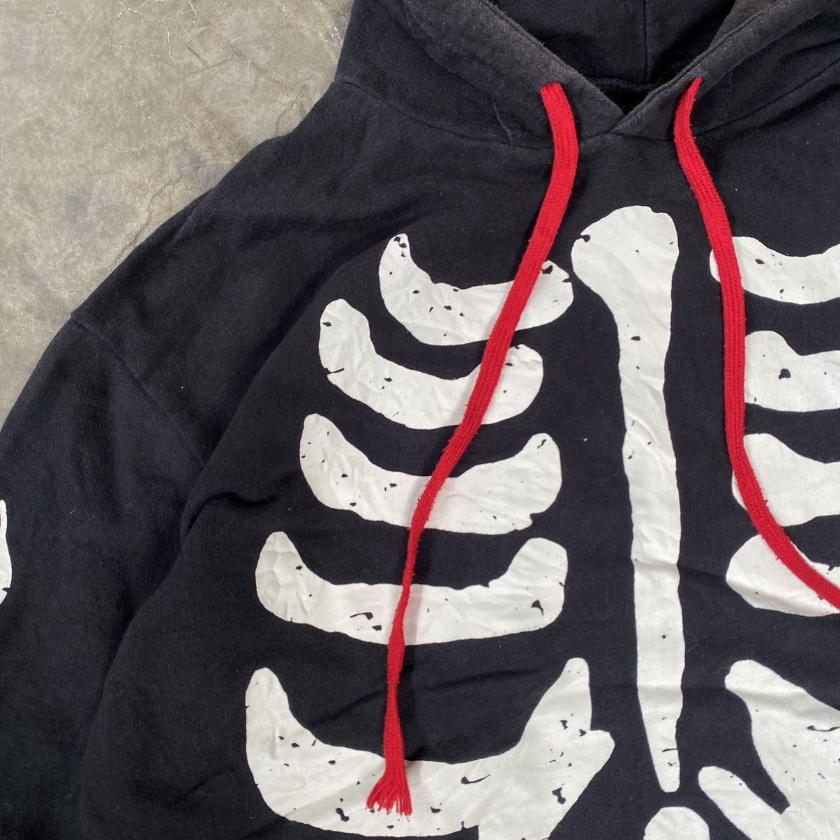 Japanese Brand 2000s Party's Skeleton Graphic Small Ears Y2K Style Hoodie Size US M / EU 48-50 / 2 - 5 Thumbnail