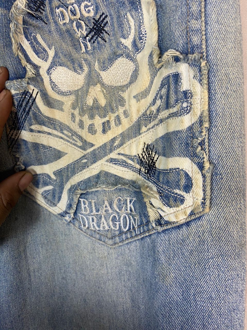 Dogtown Dogtown black dragon distressed denim jeans short pants Size US 35 - 21 Thumbnail