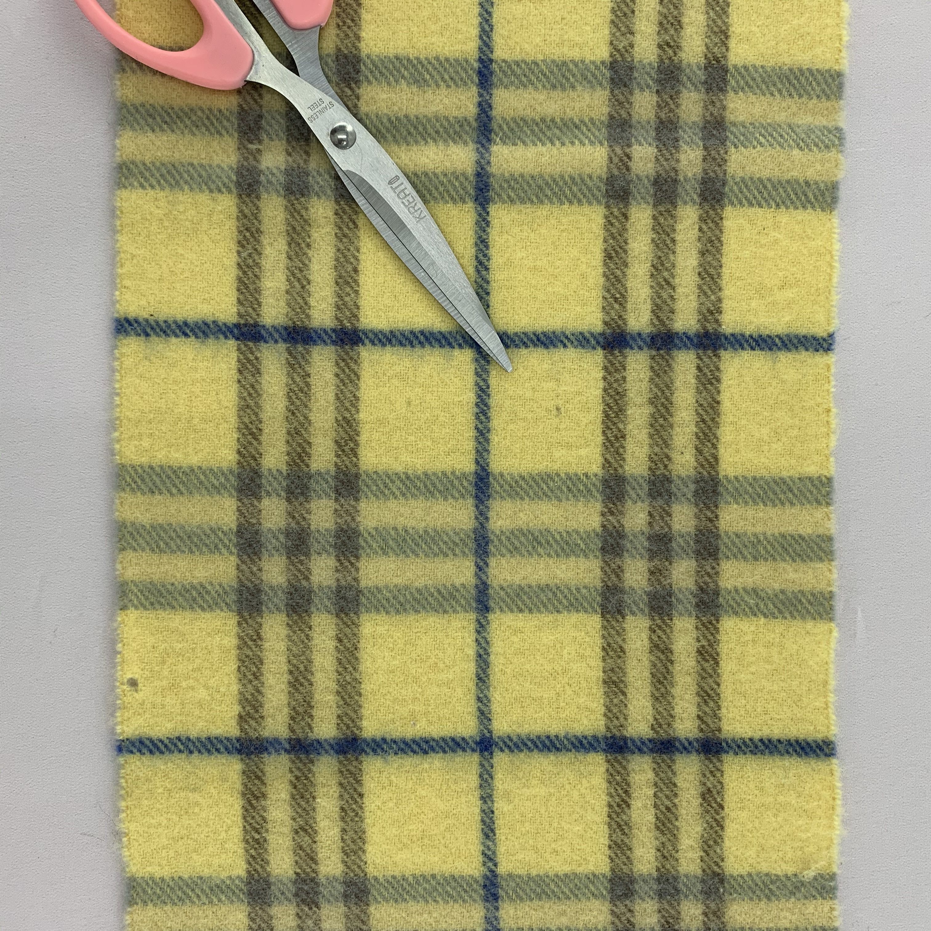 Burberry Burberry Scarf Wool Muffler Neck Wrap BL5140 Size ONE SIZE - 8 Thumbnail