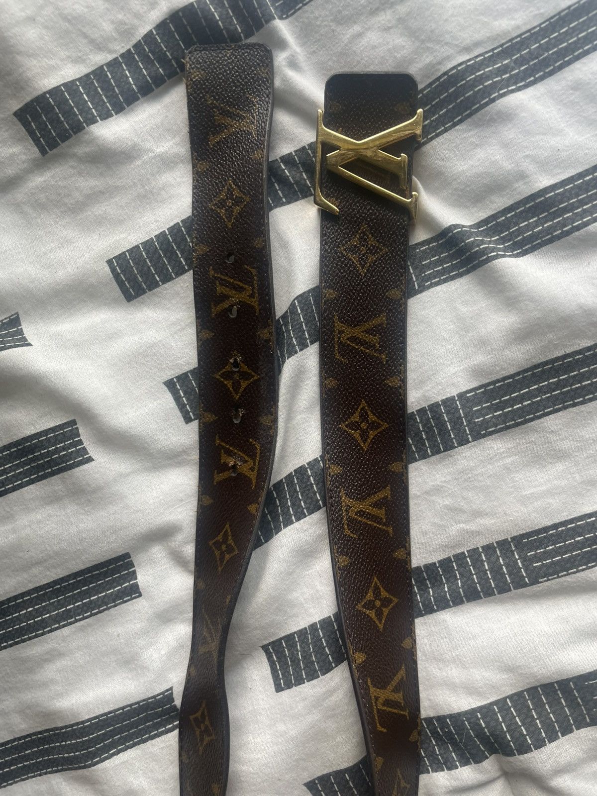 Louis Vuitton Louis Vuitton Initiates LV Size 38 - 5 Thumbnail